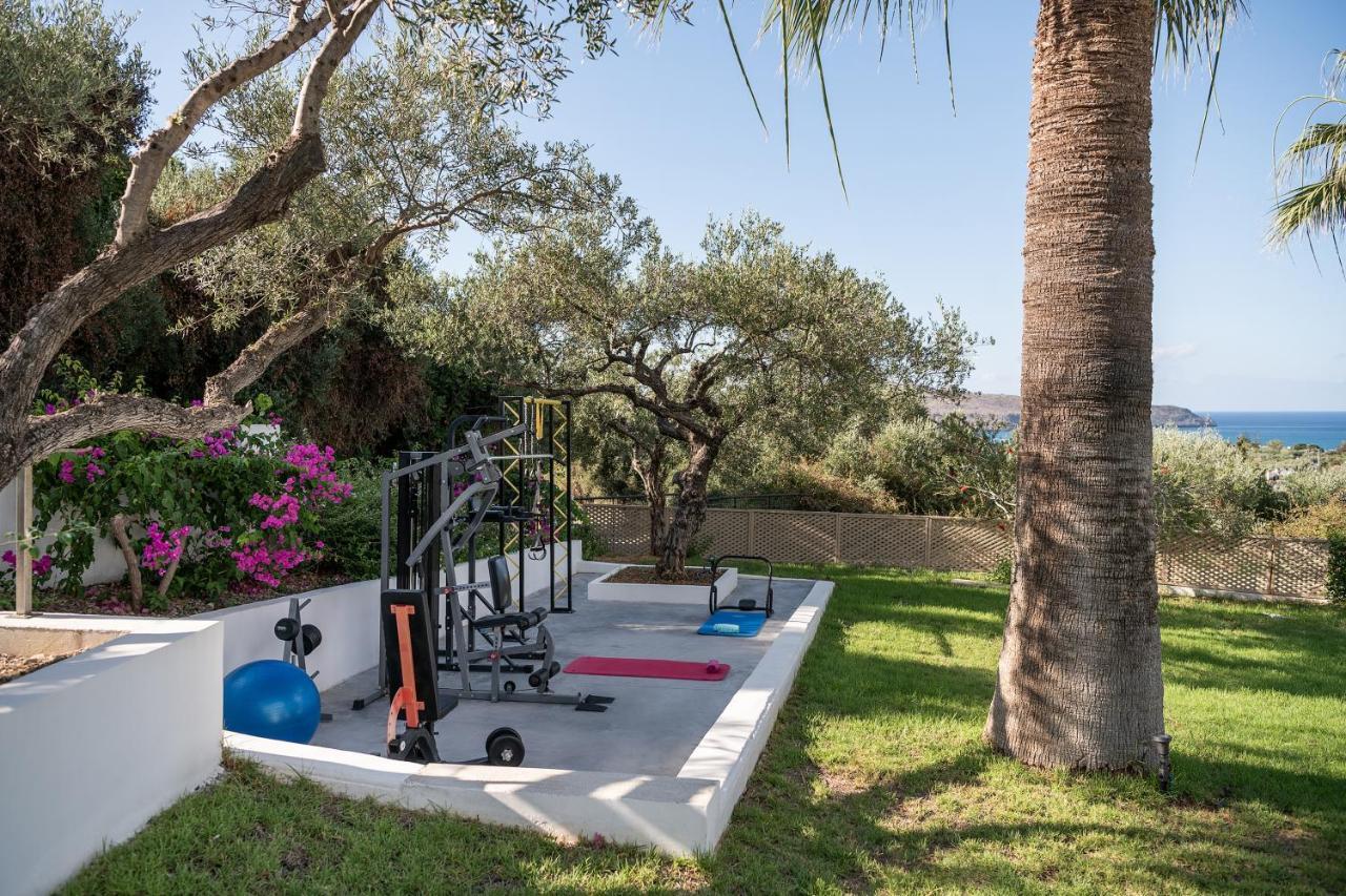 Villa Life Agia Marina Esterno foto