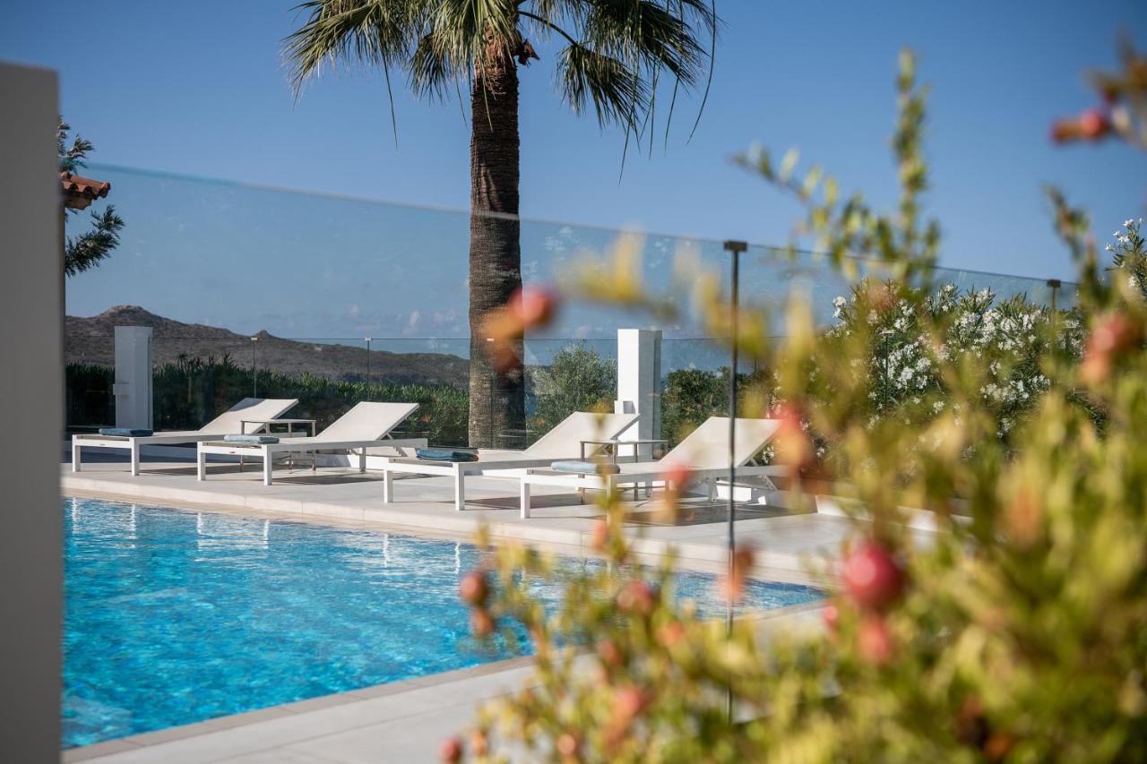 Villa Life Agia Marina Esterno foto