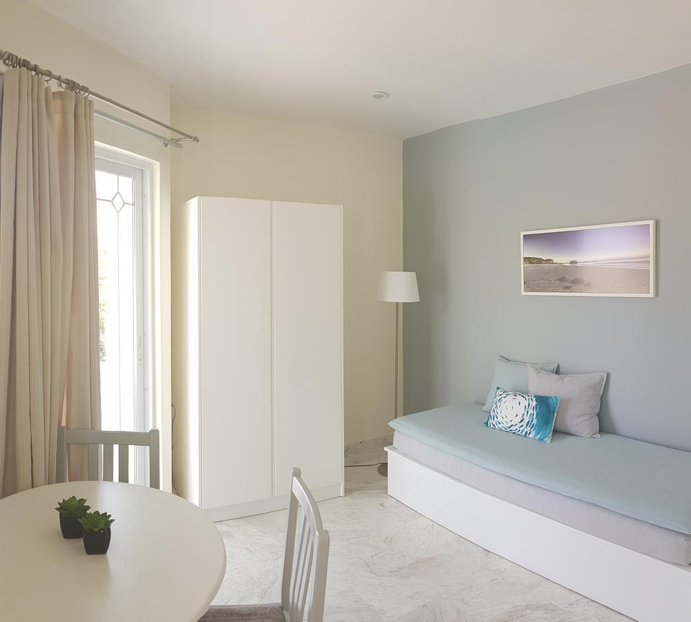 Villa Life Agia Marina Esterno foto